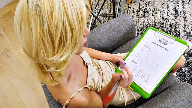 Petite Blonde Bella Rose Gets Fat Cock Deep Inside Her Pierced Pussy