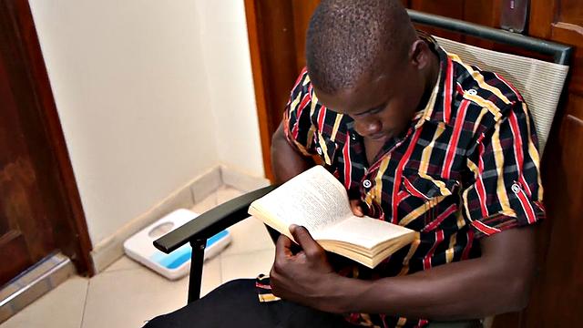 Solo African 21yo skinny twink jerks cock at home until cum