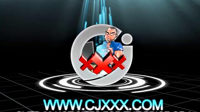 Омару дрочат так, что он еле сдерживает довольную улыбку