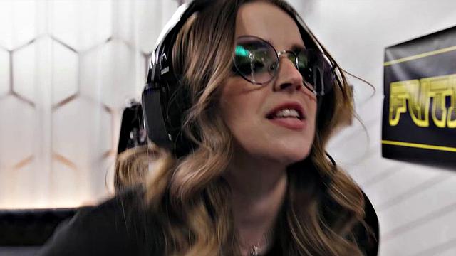 ADULT TIME - FUTA Lulu Chu Takes GUSHING CUMSHOTS From Futa Girls Jewelz Blu & Codi Vore!