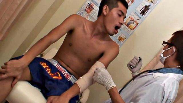 Asian twink enjoys bareback anal with doctor after check