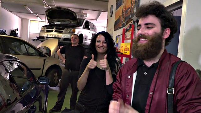 A tattooed slut get dominated and rimmed by a mechanic before blowing and sucking his hard cock