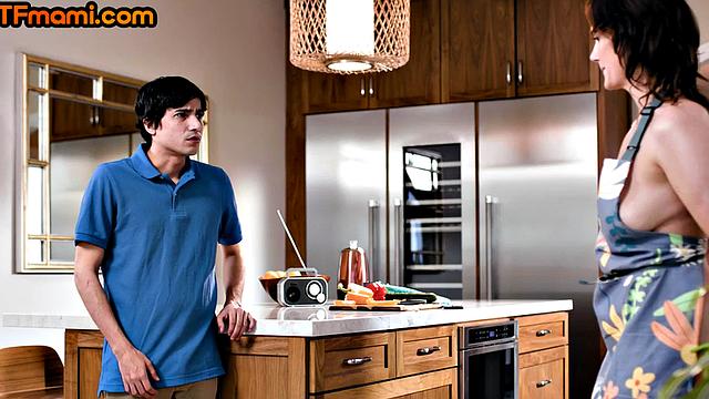 Bigbooty stepmom pussylicked and assfucked by stepson