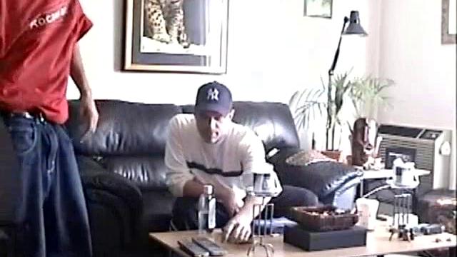 Straight Enrique Loves Head