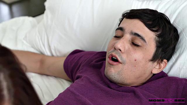 I Need A Babysitter - S21:E2