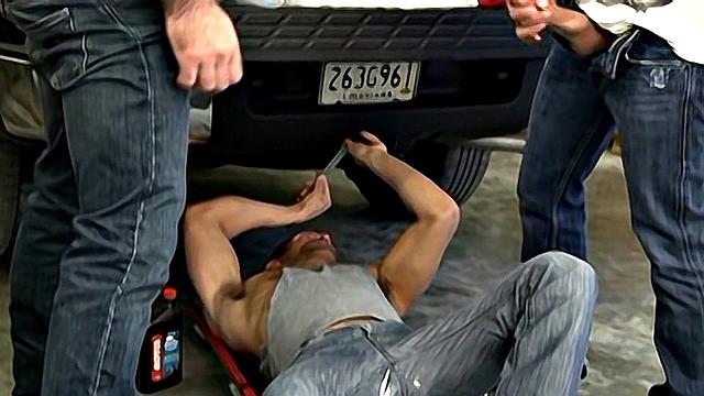 Mechanic Milk Spillers! - Spencer Reed, Ben Stone & Jared Hemming