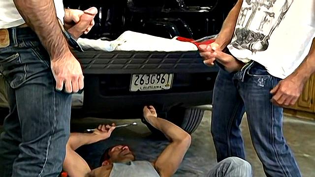 Mechanic Milk Spillers! - Spencer Reed, Ben Stone & Jared Hemming