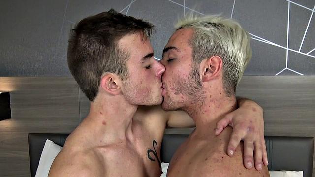 FTM amateur stud gets licked and fucked by blond BF