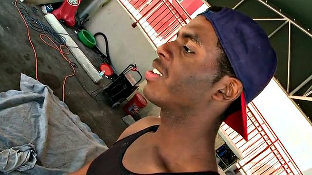 Ebony Thug pulled and fucked by white top in store