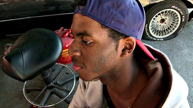 Ebony Thug pulled and fucked by white top in store