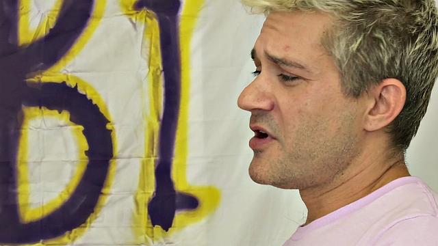 Babe fucking a bisexual pledger in this college threesome