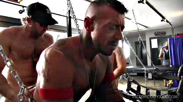 Pig Week Gorilla Porn Orgy 2