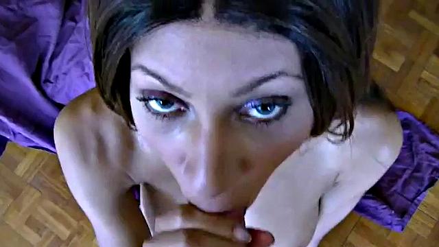 Tiny trisha getting analyzed hard and deep