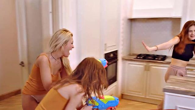 DYKE4K. Wet beauties use water and their dirty mind to organize threesome