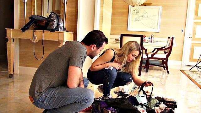 Homemade DP babe 3some at home before ATM blowjob