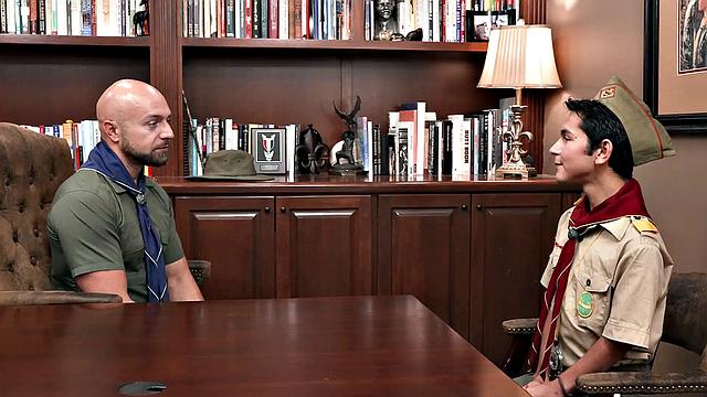 SCOUT DAMIEN Chapter 1 - Pledge