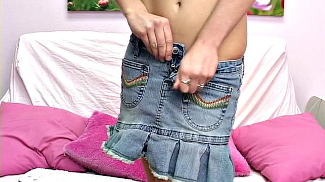 Hot petite blonde fingers her shaved pussy for fans