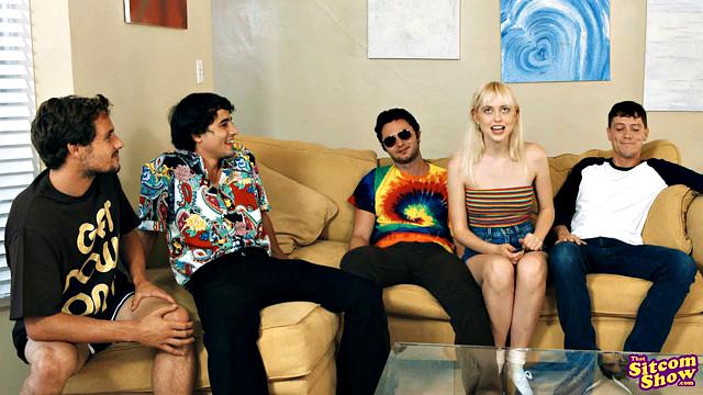 That 70s Ho Queen Of The Sluts - 2:2