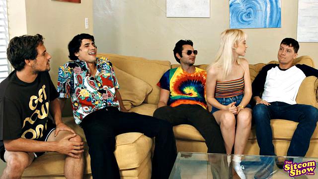 That 70s Ho Queen Of The Sluts - 2:2