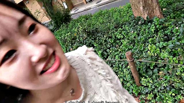 Amateur Hana Kawamura comes to masturbate for us today