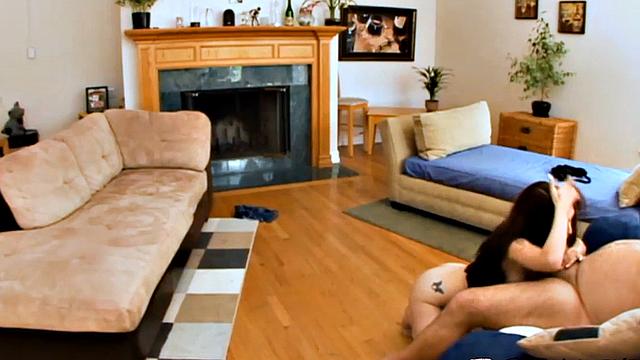 Bitch enjoys cockriding and sucking dick before pussy fucking