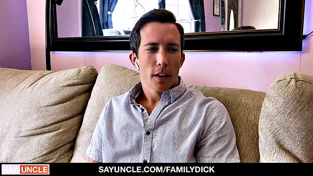 сводные братья жарятся по-взрослому на траве