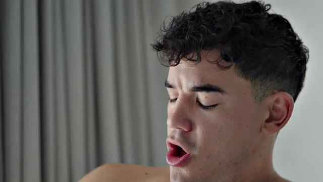 Voyeur jock joins couple sex