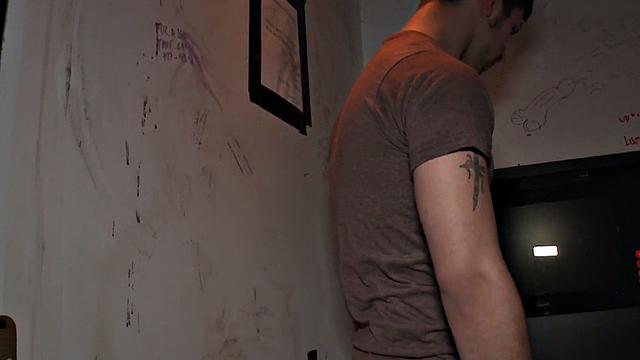 Tricking straight at the gloryhole