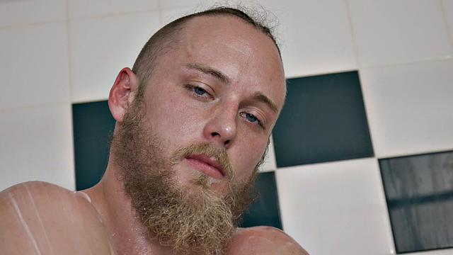 See King Ragnar Lothbrok In Action