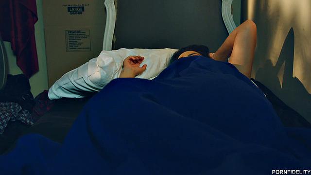 агент проникает к боссу картеля: жёсткий секс с luna star