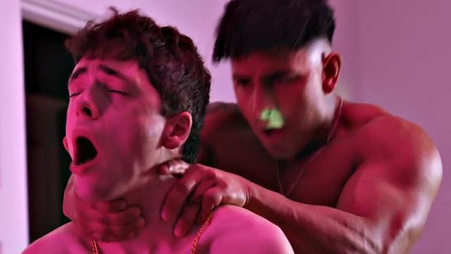 Str8 athletic DJ fucks skinny twink at party