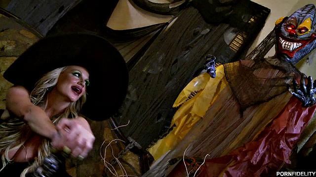 ведьмин секс: кэлли колдует и вся порнуха в сперме