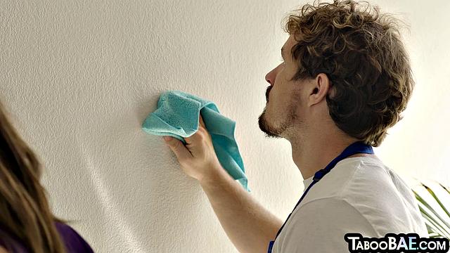 Big 21yo babe cockriding her BF