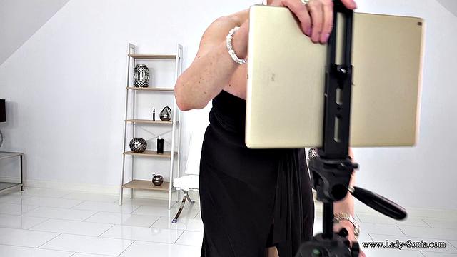 Cuckoldrix Tease Onlyfans Live Stream Footage