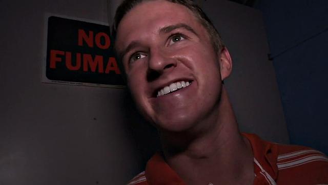 Gloryhole amateur fooled