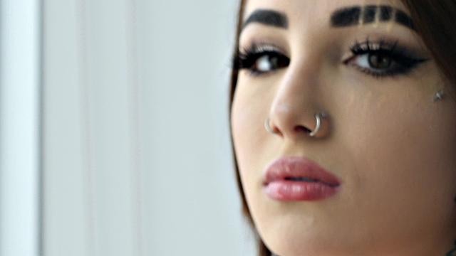 Tattooed Babe Valerica Steele Gets Rough POV Fucking With Creampie Ending