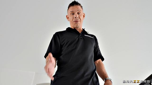 Groupie Gets Double Penetrated