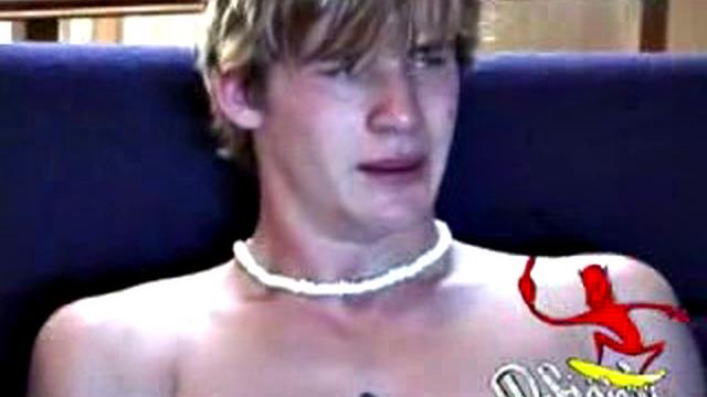 christian and sean team up for a mouth workout-guess who taps out first