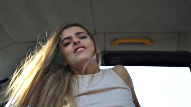 21yo petite cab slut analized in backseat by cab driver