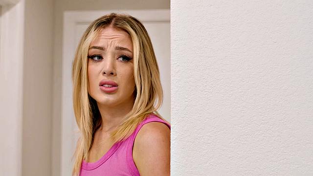 GIRLSWAY - Petite Blonde Ashlyn Angel Caught Stepmom Dee Williams Doing Sex Cam!