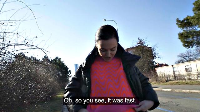 Amateur babe doggystyled outdoors