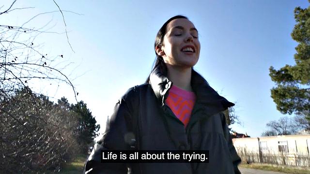 Amateur babe doggystyled outdoors