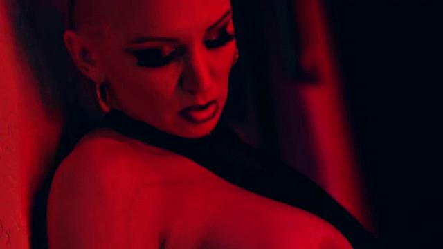 Seductive MILF pounded in doggystyle after teasing