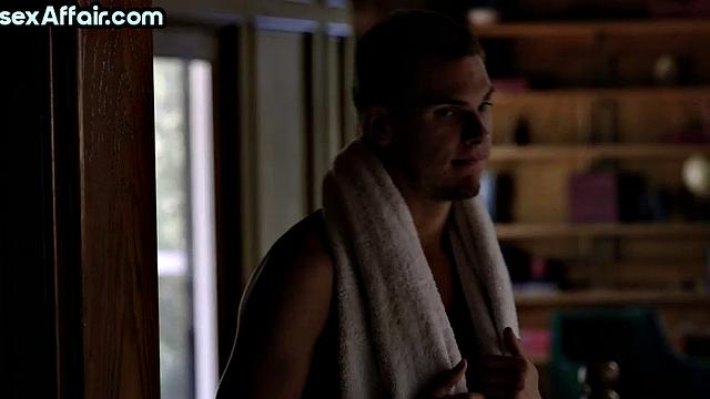 Cocksucking bisex babe jerking in 3some after pussylicking