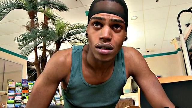 Ebony picked up and fucked after cocksucking white guy