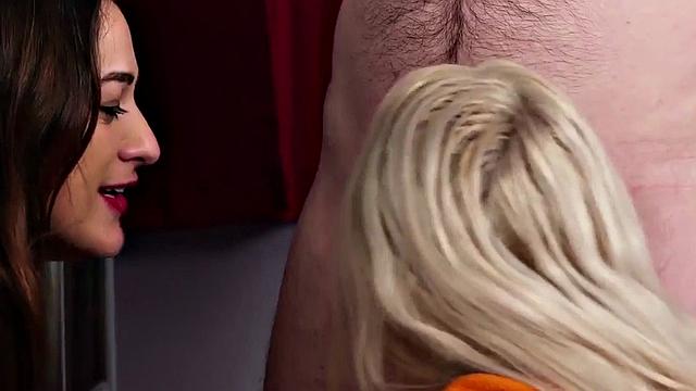 CFNM Euro femdom babes suck roommate in threesome