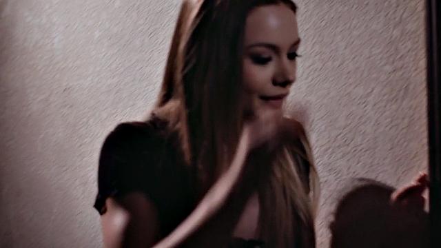 Stepdaughter by dirty stepfather in wet pussy hole