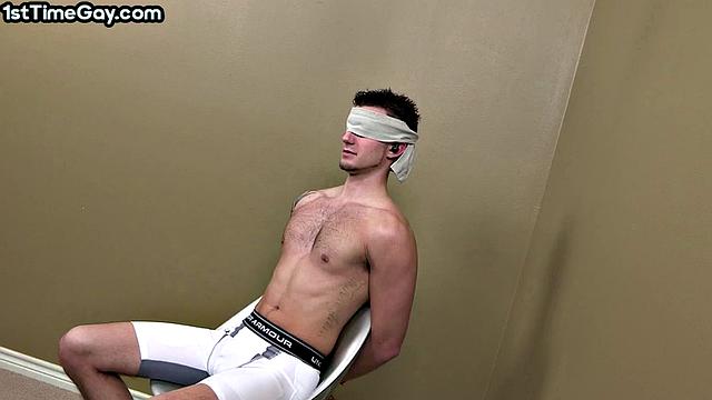 Blindfolded jock sucked by his lover