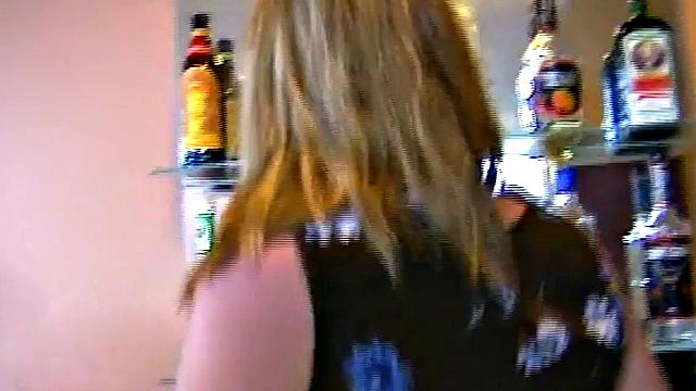 Pornstars naked poses and showers