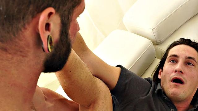 Real straight dude gets his asshole rammed by muscled jock